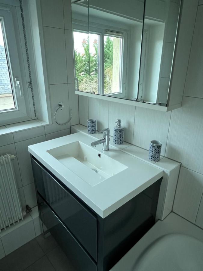 Bel Appartement Centre Climatise Parking Prive 콜마 외부 사진